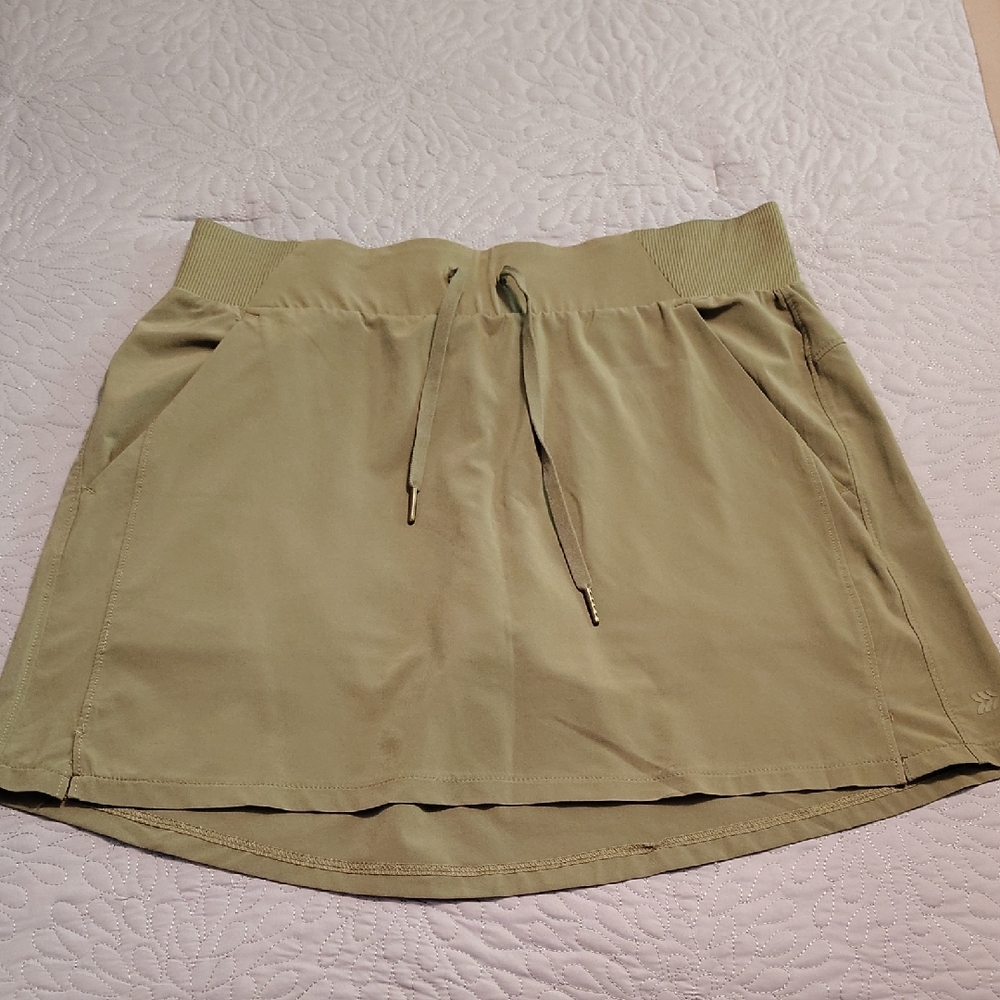 EUC All in Motion Olive Skort